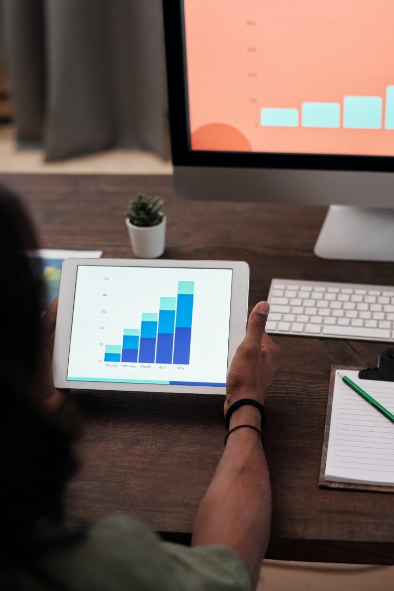 Google Universal Analytics Farewell Messages and Status