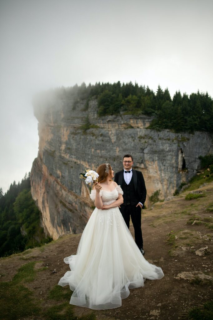 Wedding Anniversary Messages to Pastor and Wife